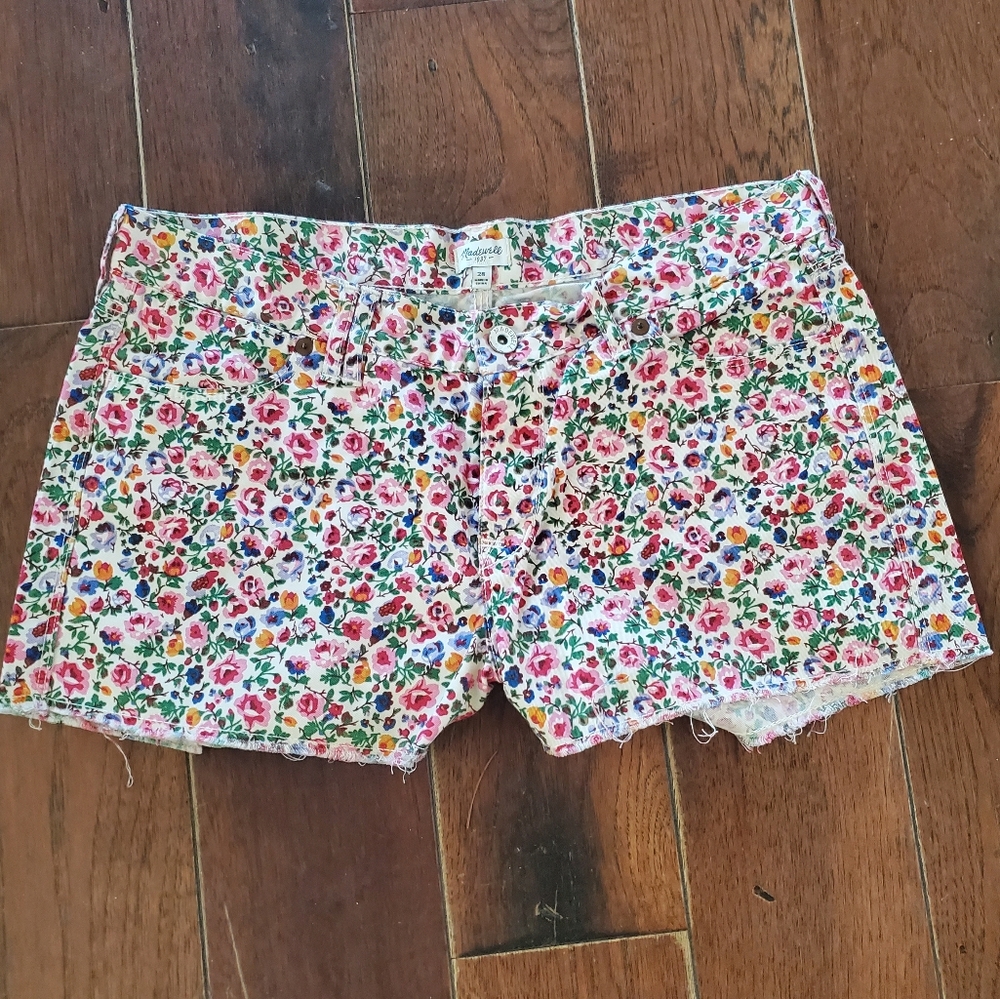 NWOT Madewell Floral Shorts sz 28